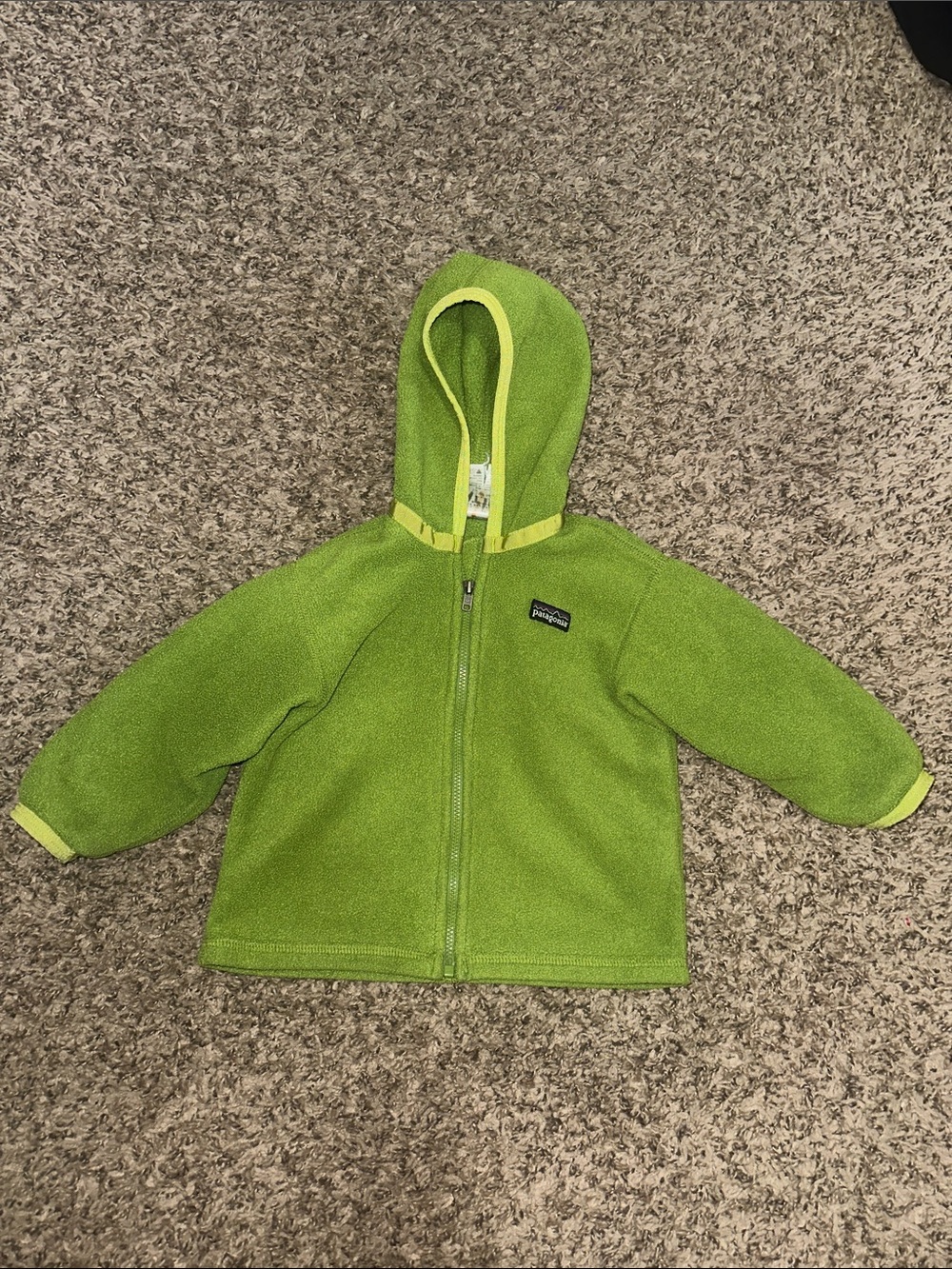 Patagonia Green Kids Zip Up Sweater Size 24M